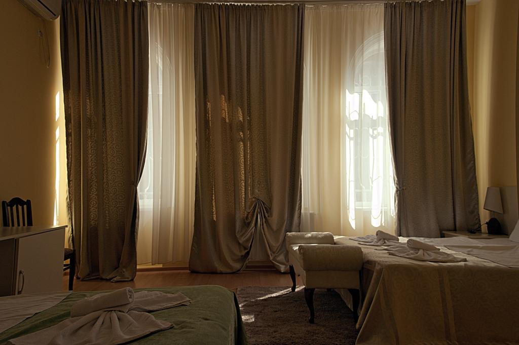 Hotel Tbilisi Garden Δωμάτιο φωτογραφία