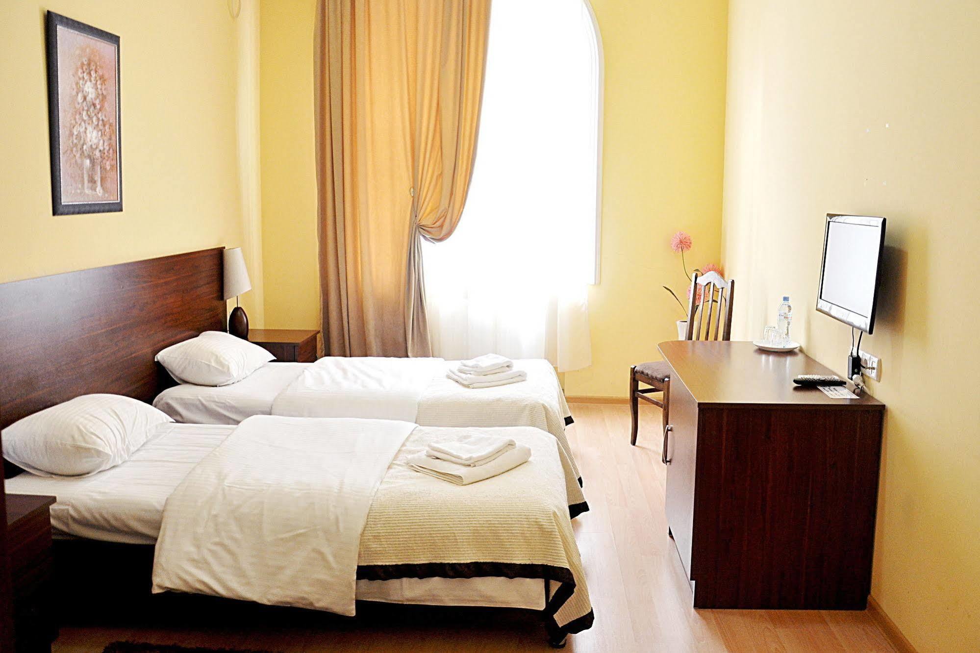 Hotel Tbilisi Garden Εξωτερικό φωτογραφία