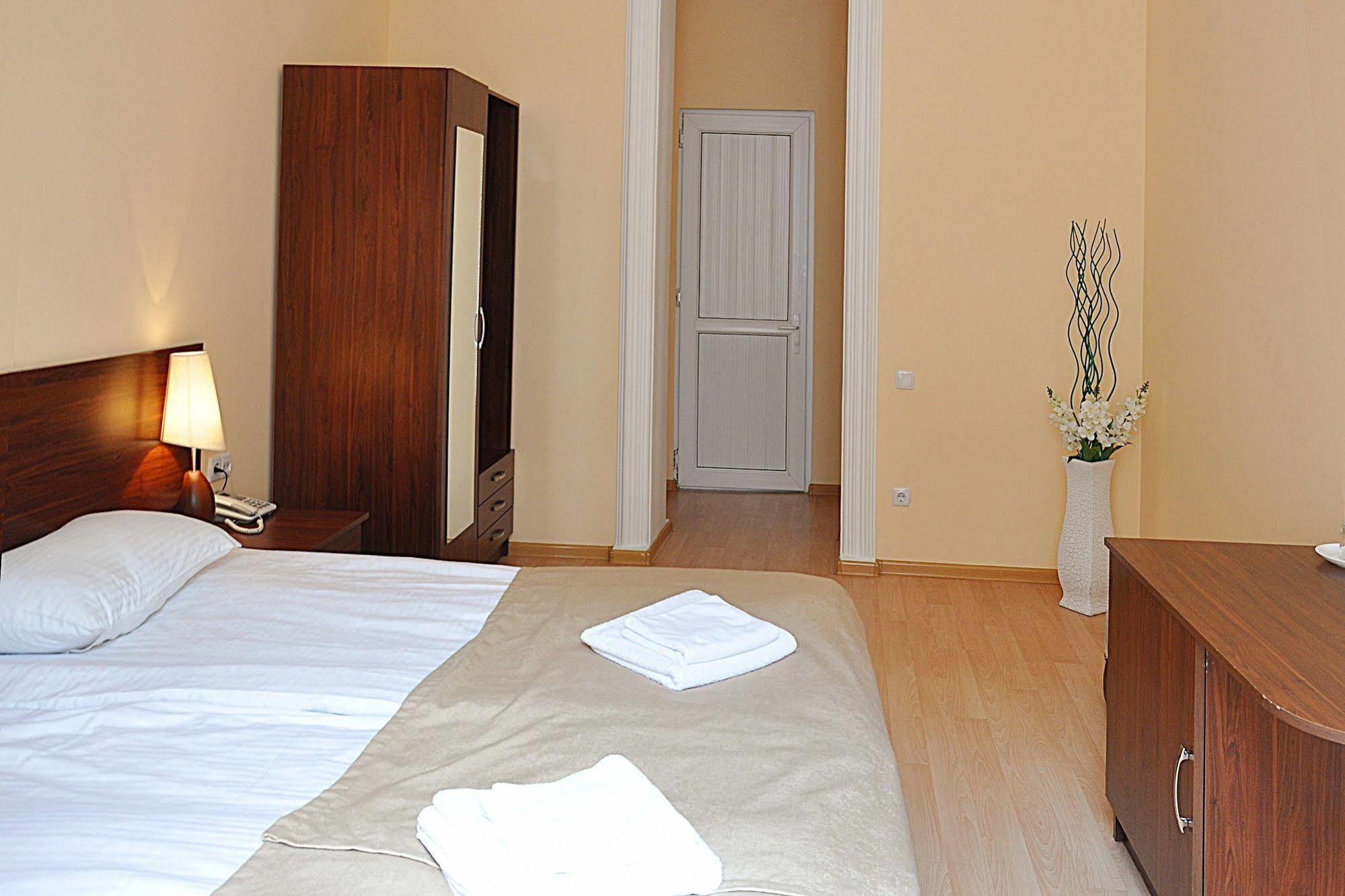 Hotel Tbilisi Garden Εξωτερικό φωτογραφία
